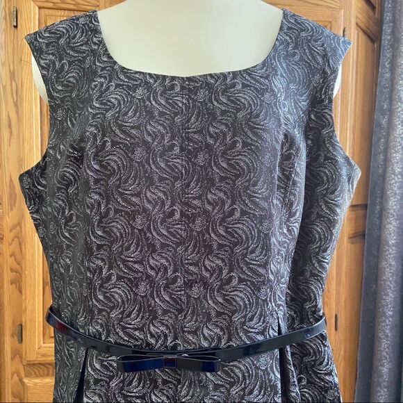 Black Label by Evan Picone Jacquard Grey Metallic Fit & Flare Sleeveless Dress - Picture 11 of 11
